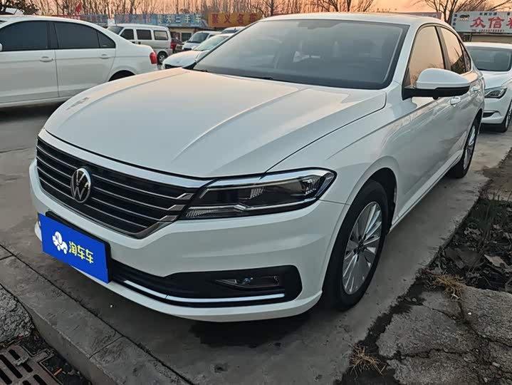 Фото 1 - Volkswagen Lavida