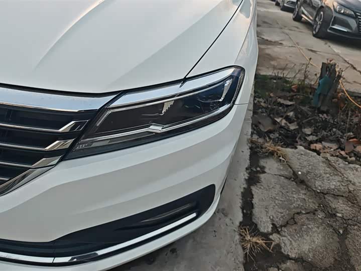 Фото 5 - Volkswagen Lavida