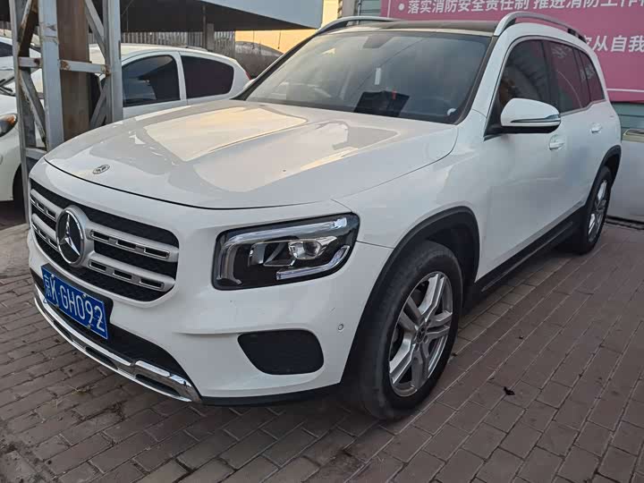 Фото 1 - Mercedes-Benz GLB-Class