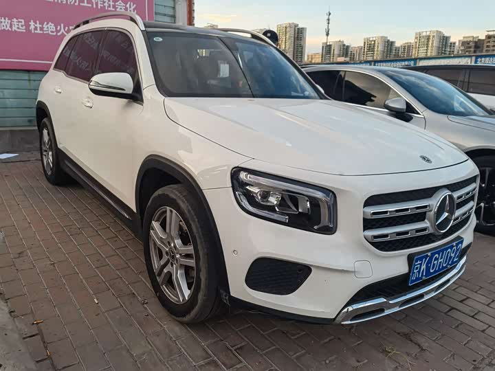 Фото 3 - Mercedes-Benz GLB-Class