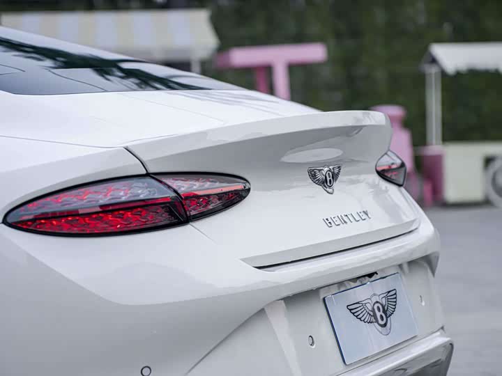 Фото 7 - Bentley Continental GT Hybrid