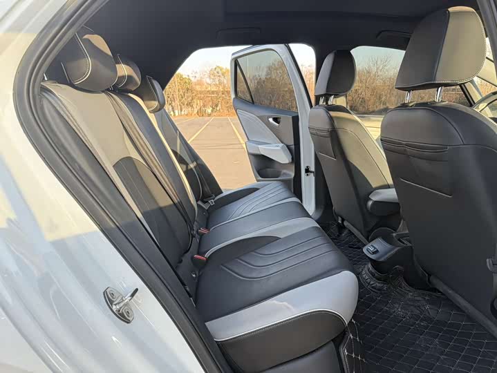 Фото 8 - Volkswagen ID.3