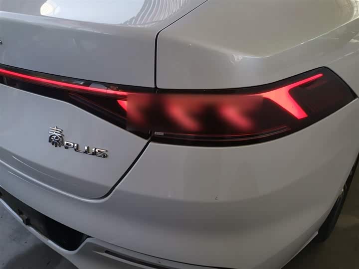 Фото 8 - BYD Qin Plus