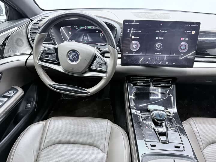 Фото 6 - BYD Han