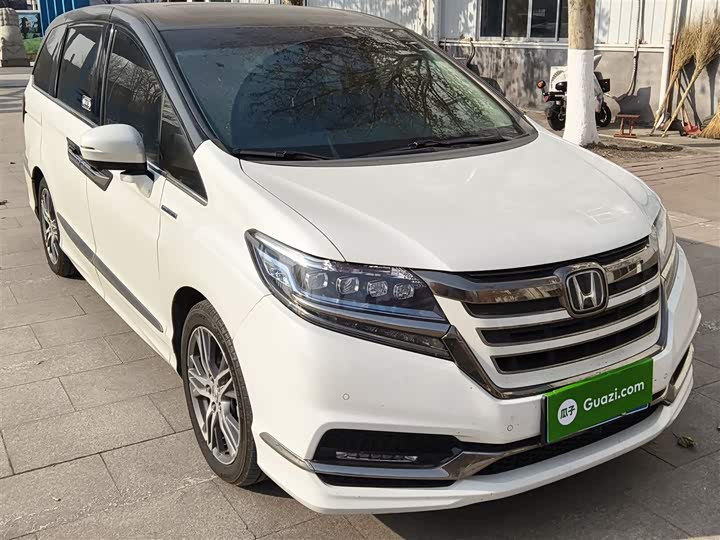 Фото 4 - Honda Elysion