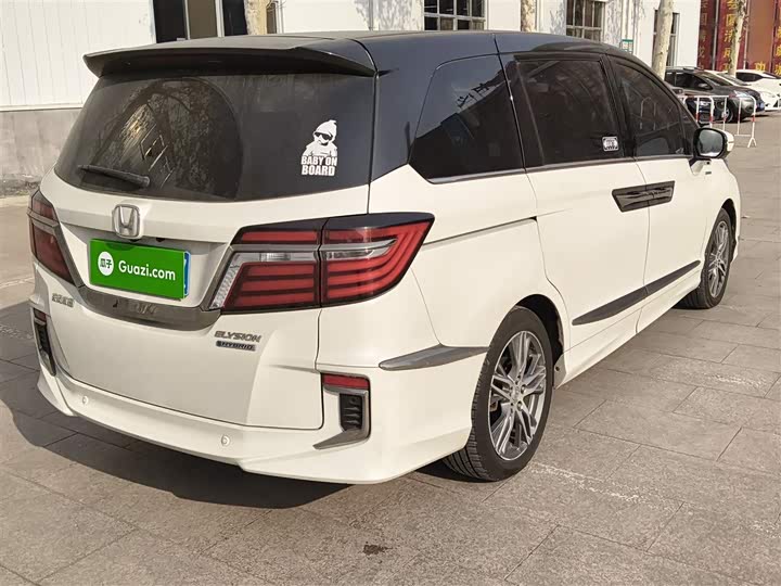 Фото 7 - Honda Elysion