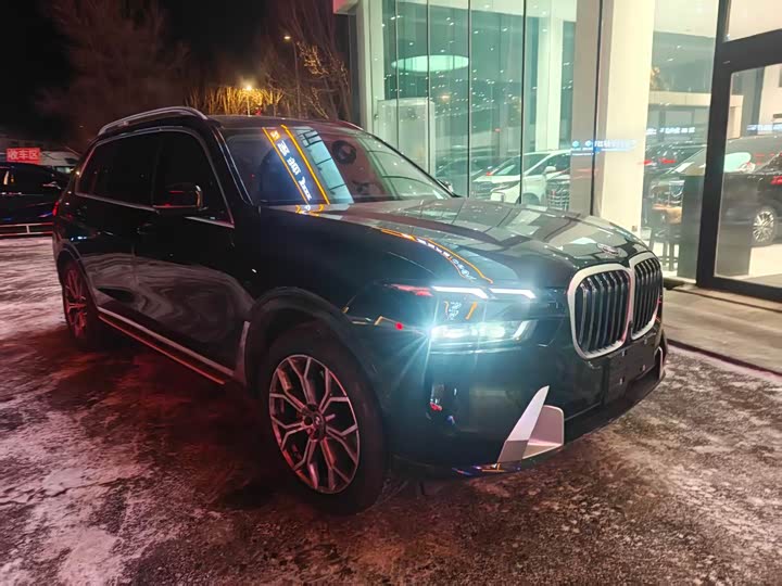 Фото 3 - BMW X7