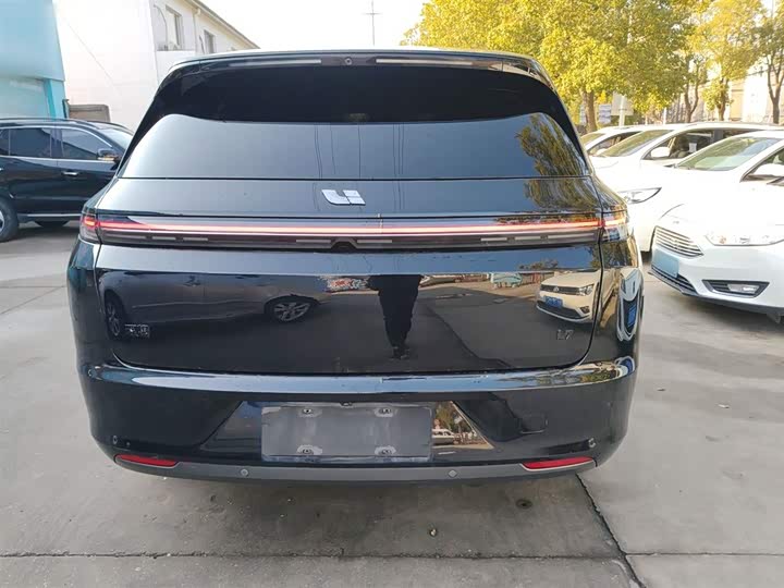 Фото 6 - LiXiang L7