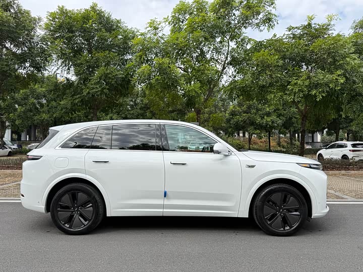 Фото 5 - LiXiang L7