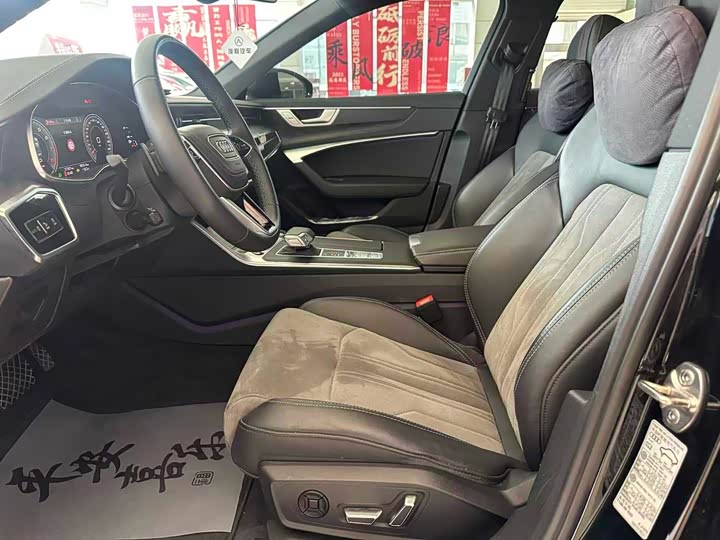 Фото 4 - Audi A6L