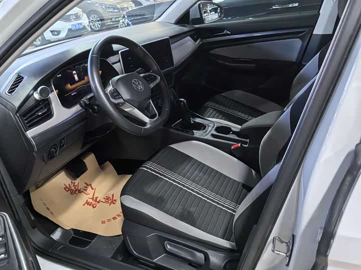 Фото 7 - Volkswagen Bora