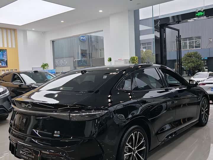 Фото 9 - BYD Seal