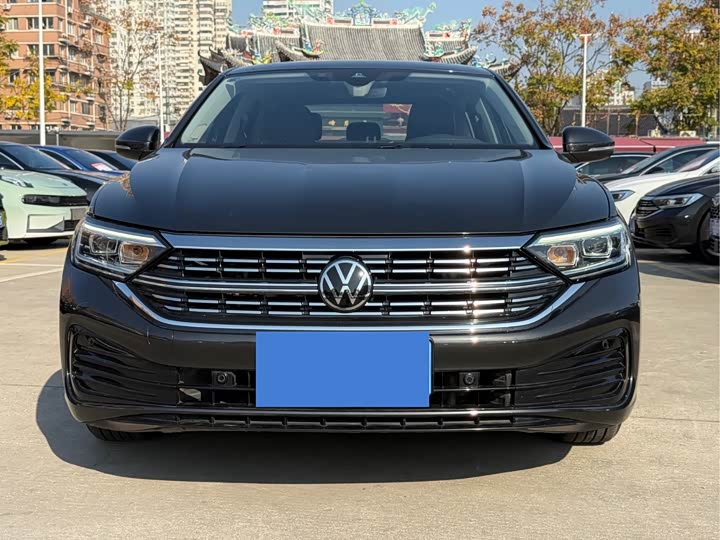 Фото 2 - Volkswagen Sagitar L