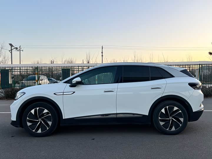Фото 4 - Volkswagen ID.4 Crozz