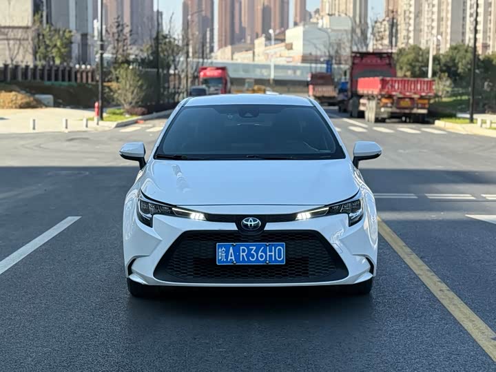 Фото 2 - Toyota Levin