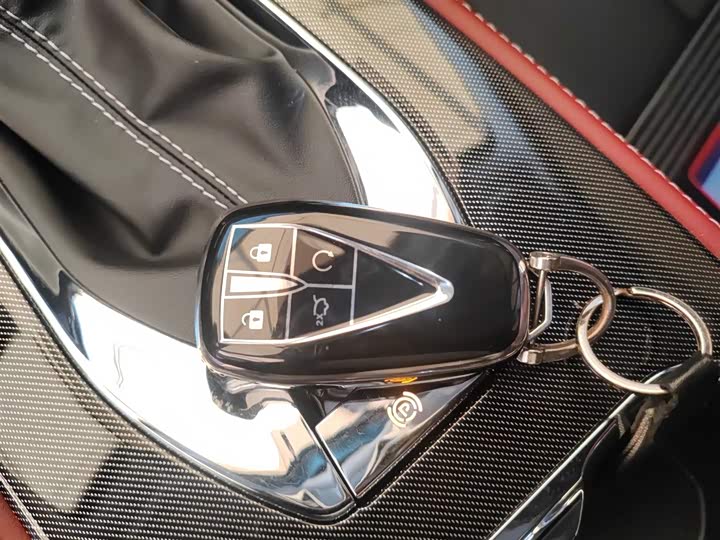 Фото 9 - Changan Oshan X5