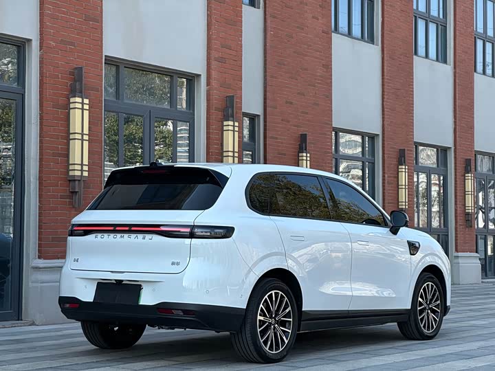 Фото 3 - Leapmotor B10