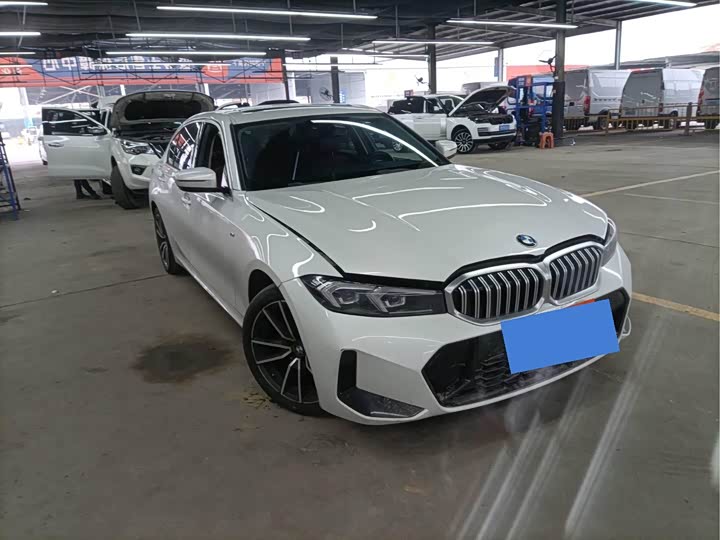 Фото 2 - BMW 3 Series