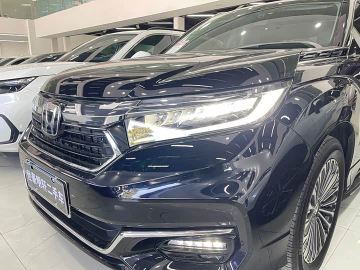 Фото 4 - Honda Avancier