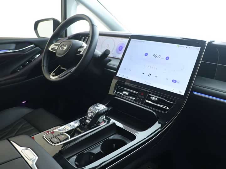 Фото 5 - GAC Trumpchi M8