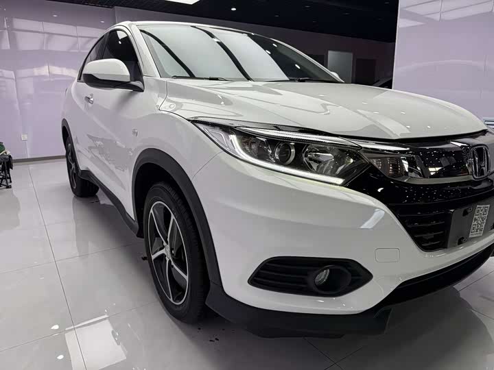 Фото 4 - Honda Vezel