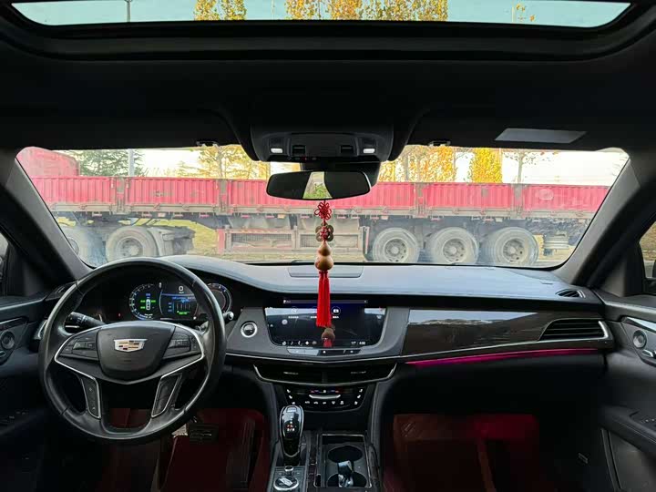 Фото 5 - Cadillac CT6