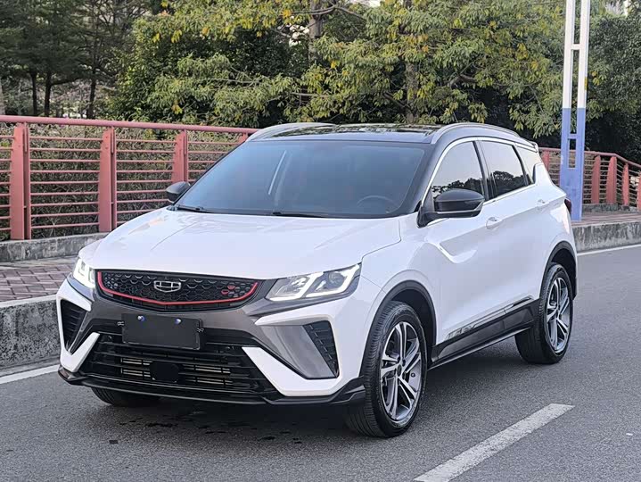 Фото 1 - Geely Coolray