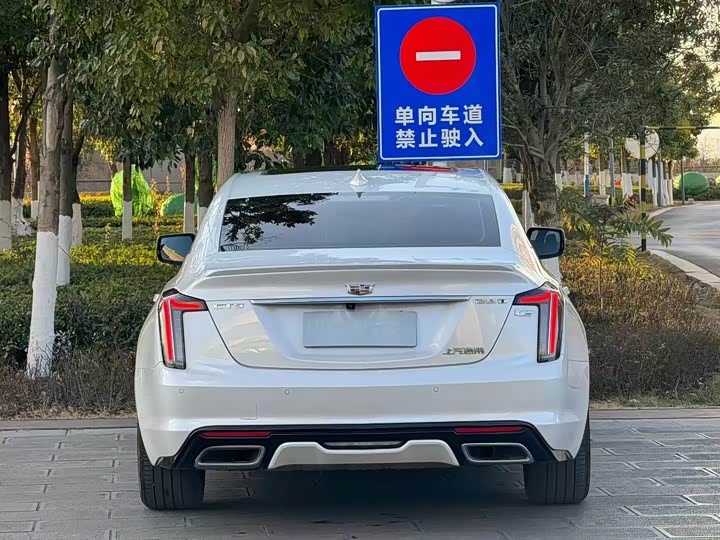 Фото 4 - Cadillac CT5