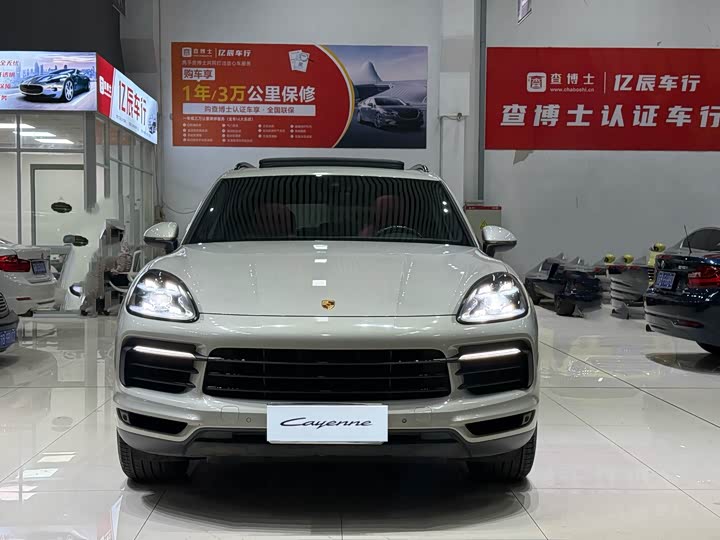 Фото 2 - Porsche Cayenne