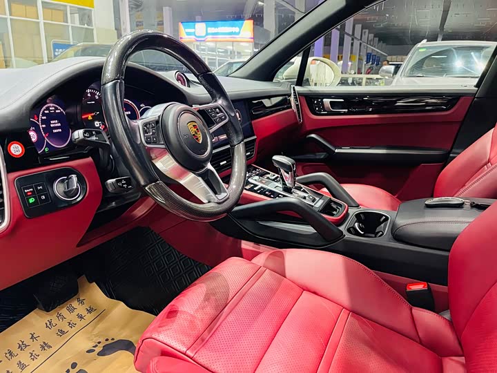 Фото 4 - Porsche Cayenne