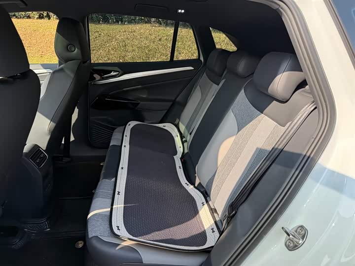 Фото 9 - Volkswagen ID.4 Crozz