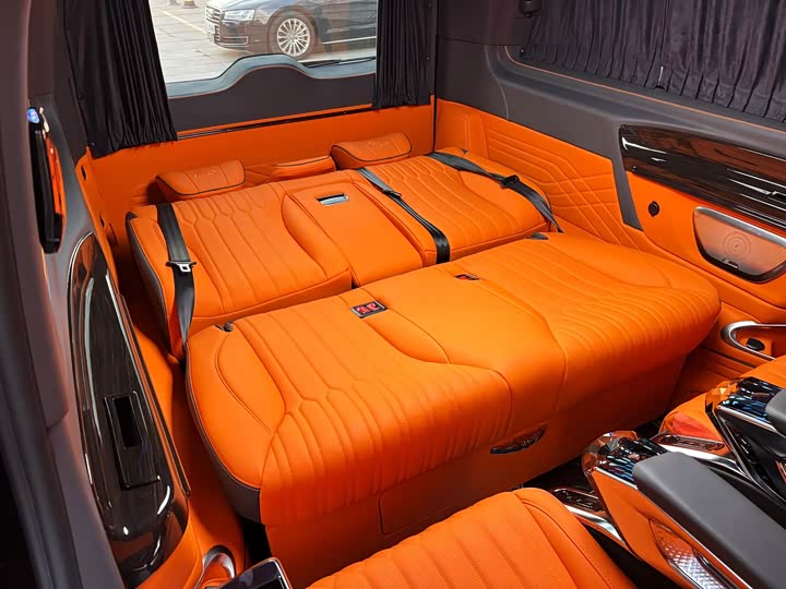 Фото 8 - Mercedes-Benz Vito