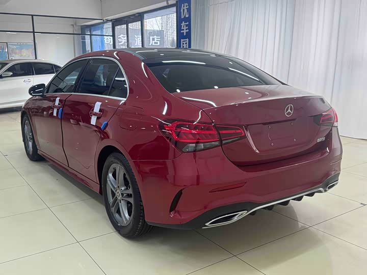 Фото 4 - Mercedes-Benz A-Class