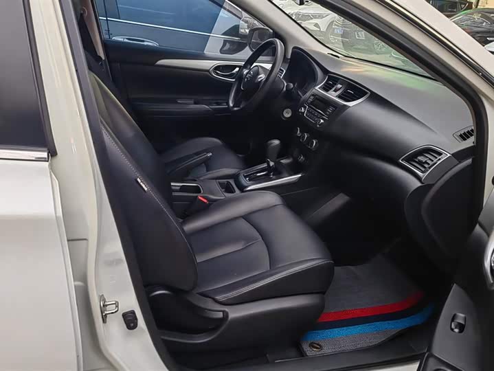 Фото 8 - Nissan Sylphy