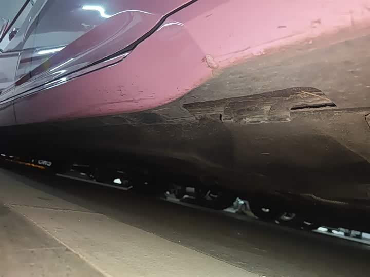 Фото 2 - Honda Inspire