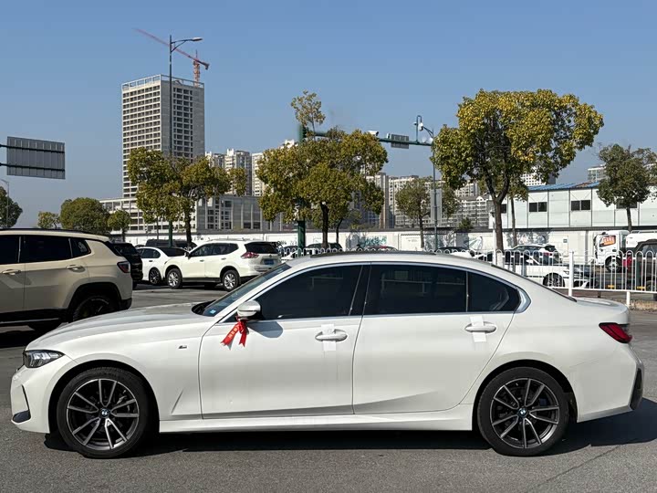 Фото 4 - BMW 3 Series