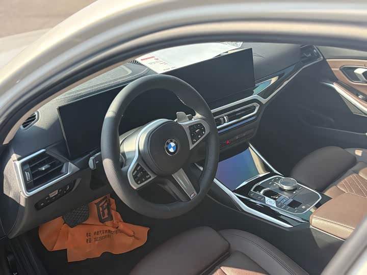 Фото 6 - BMW 3 Series