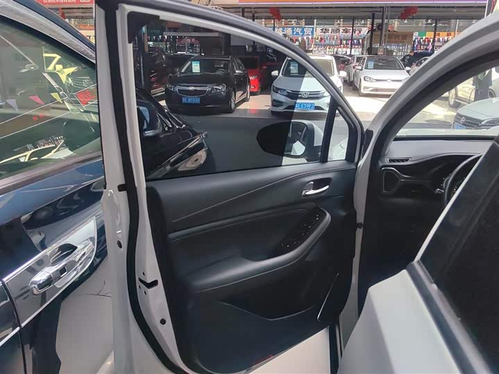 Фото 7 - GAC Trumpchi GS4