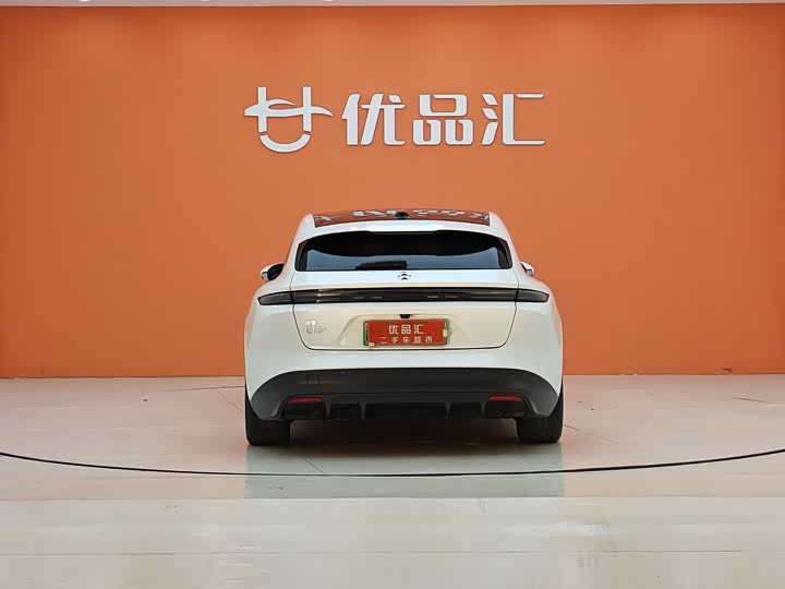 Фото 4 - Nio ET5T