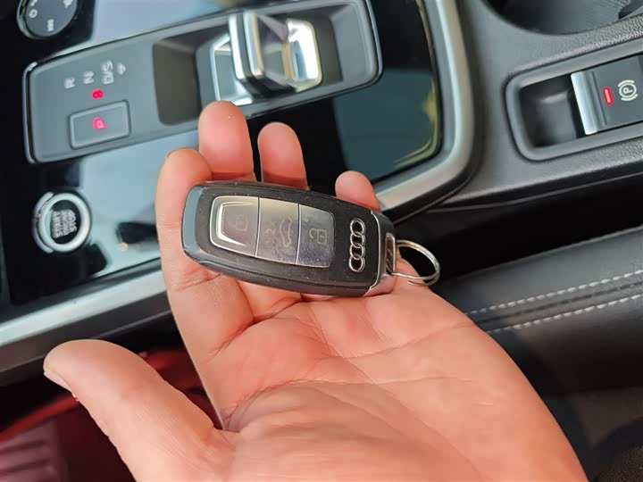 Фото 9 - Audi A3