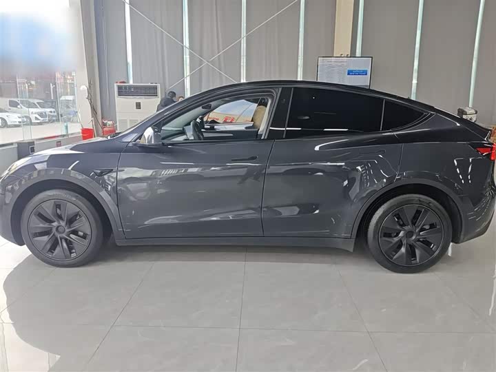 Фото 5 - Tesla Model Y