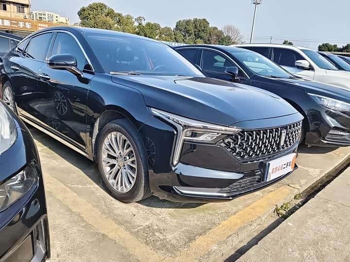 Фото 3 - Bestune B70