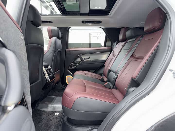 Фото 9 - Land Rover Range Rover Sport