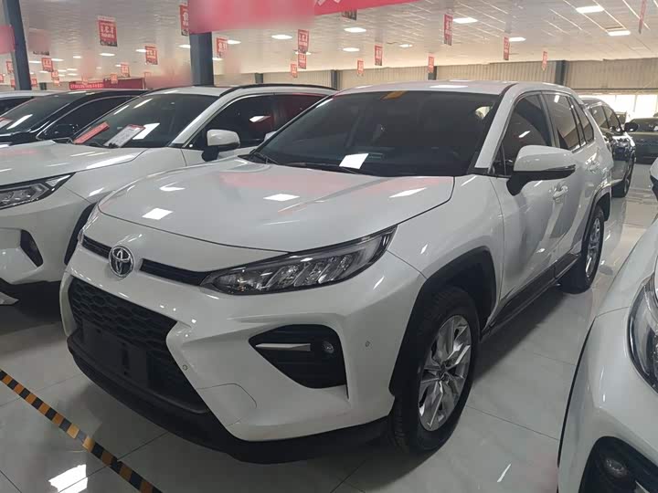 Фото 2 - Toyota Wildlander