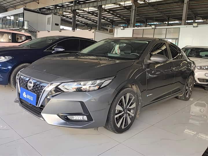 Фото 1 - Nissan Sylphy