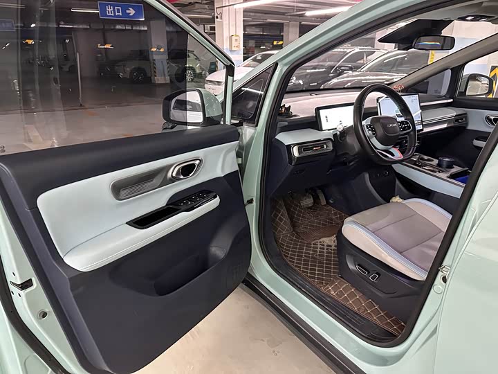 Фото 8 - GAC Aion Y