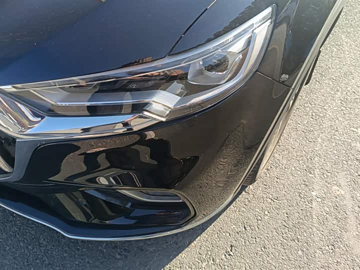 Фото 5 - Hongqi HS5