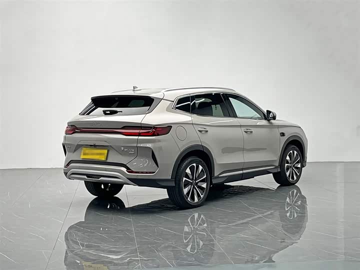 Фото 6 - BYD Song Plus Hybrid/EV