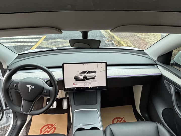 Фото 5 - Tesla Model Y