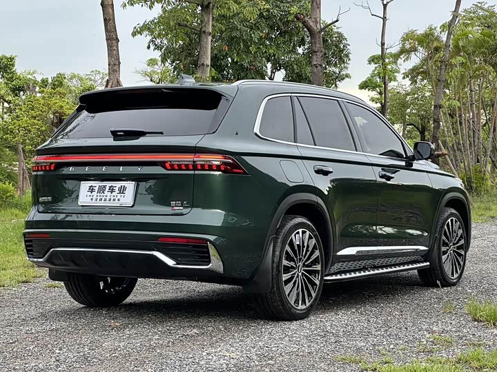 Фото 6 - Geely Monjaro